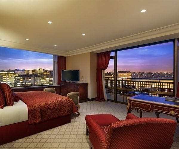 فندق هيلتون إسطنبول البوسفور