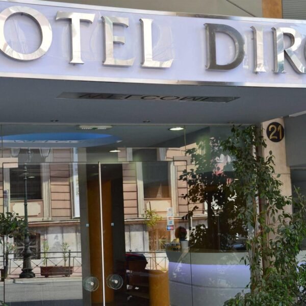 فندق ديروس اثينا