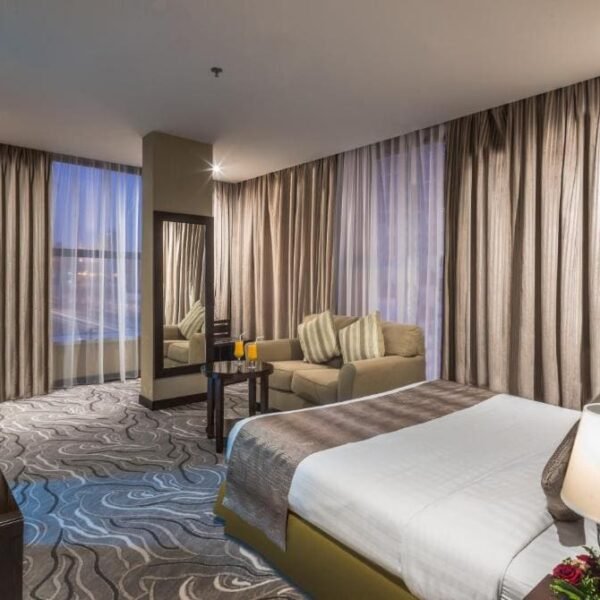 غرفة فندق نافيتي ورويك الخبر