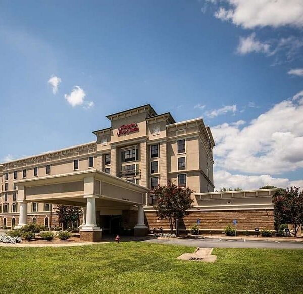 فندق دوبوسون