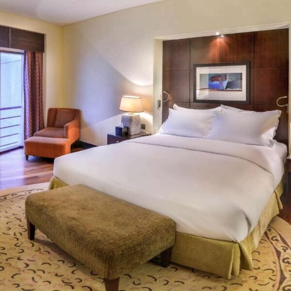 غرفة فندق سوفيتيل كورنيش الخبر