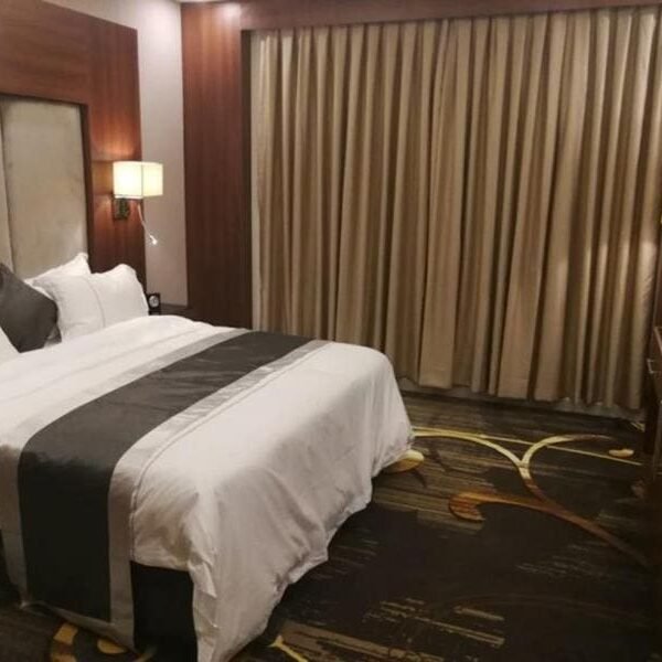 غرفة فندق مشارف المدن