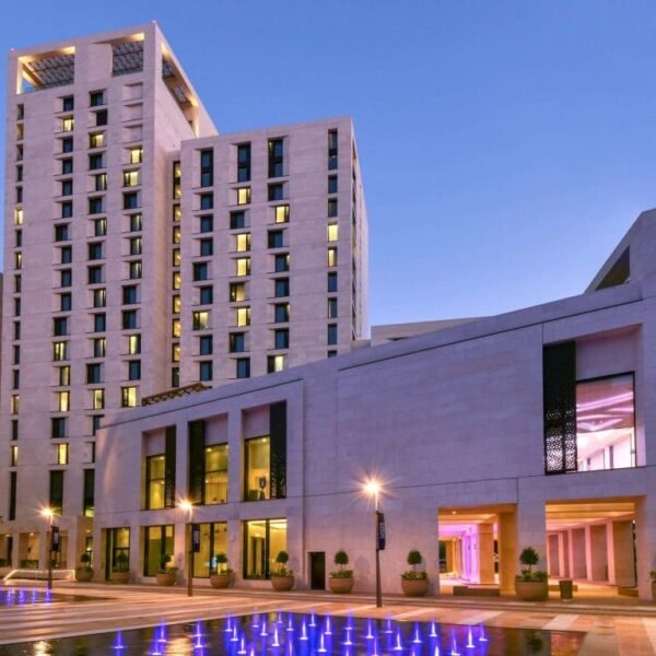 فندق الوادي الدوحة - إم جاليري