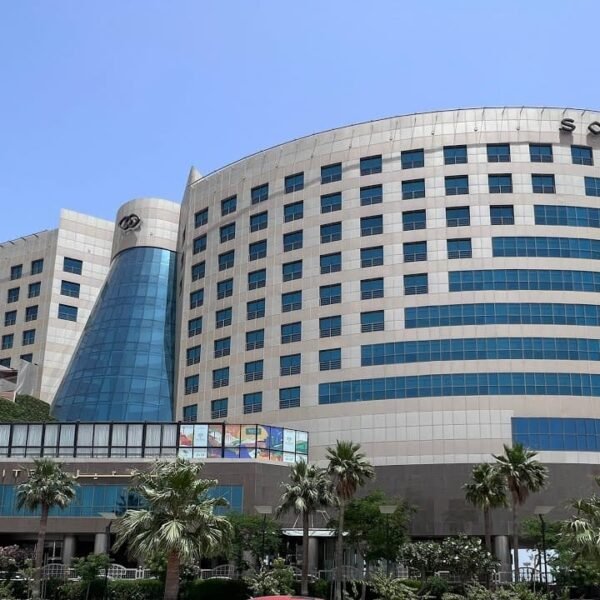 فندق سوفيتيل كورنيش الخبر