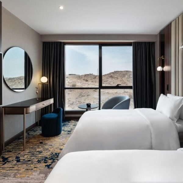 غرفة فندق وارويك الطائف Warwick Al Taif Hotel
